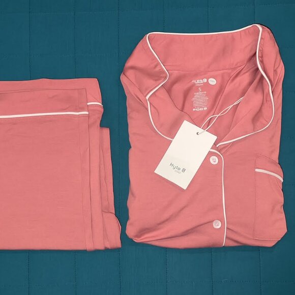 Kyte BABY Other - Kyte Baby Long Sleeved Women's Pajama Set in Dusty Rose with Cloud Trim